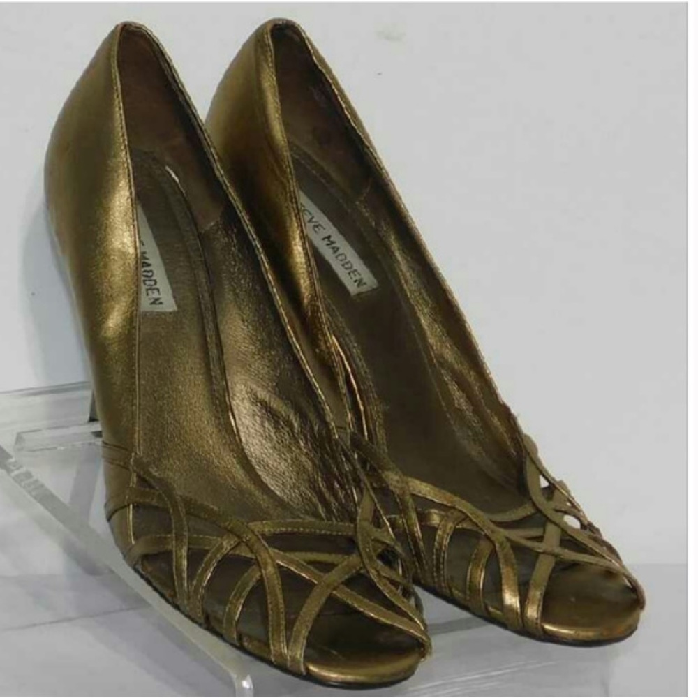 Steve Madden Donatela Copper Leather Strappy heels
